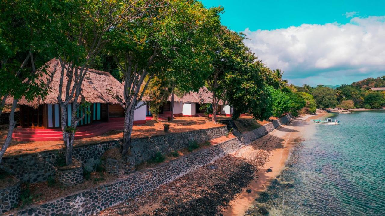 Khabita Beach Resort Lembar  Exteriör bild